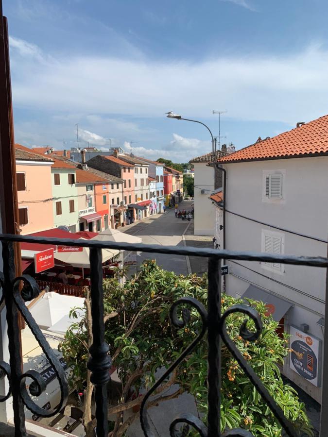Rooms Valentino Poreč Buitenkant foto