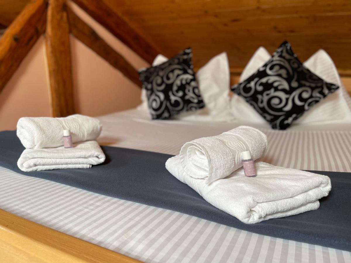 Rooms Valentino Poreč Buitenkant foto