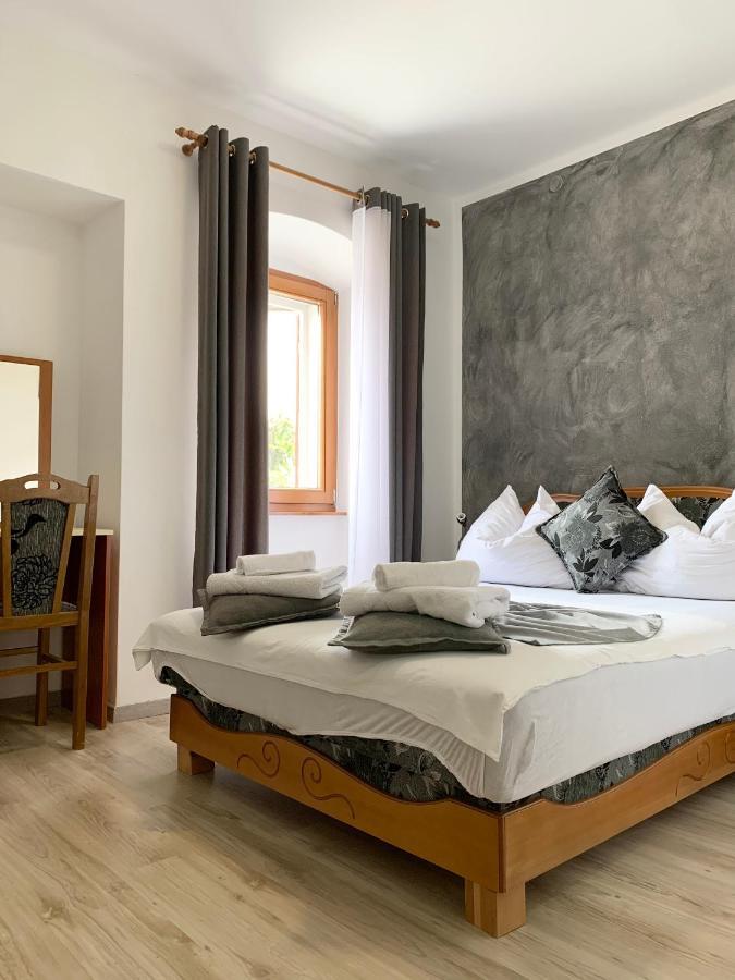 Rooms Valentino Poreč Buitenkant foto