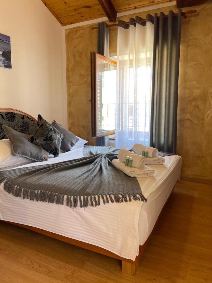 Rooms Valentino Poreč Buitenkant foto