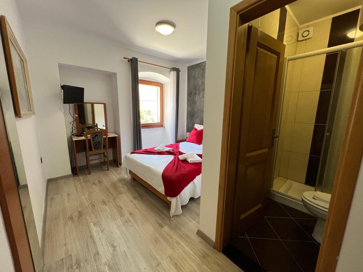 Rooms Valentino Poreč Buitenkant foto