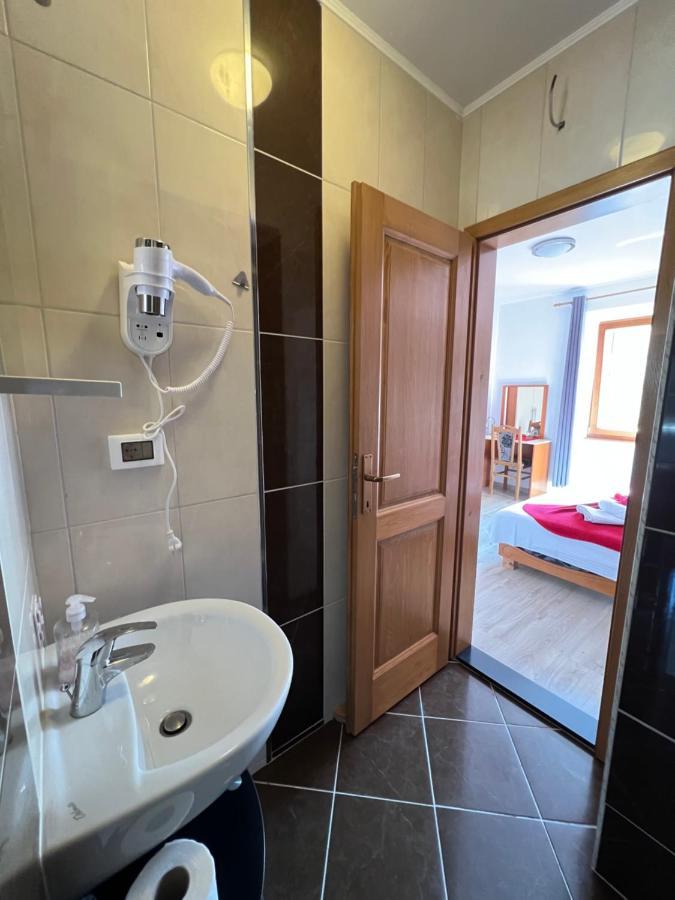 Rooms Valentino Poreč Buitenkant foto